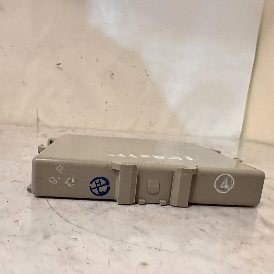 2015 LEXUS RX350 Smart Key Keyless Entry Control Module  OEM 89990-0E062  - Image 4 of 4