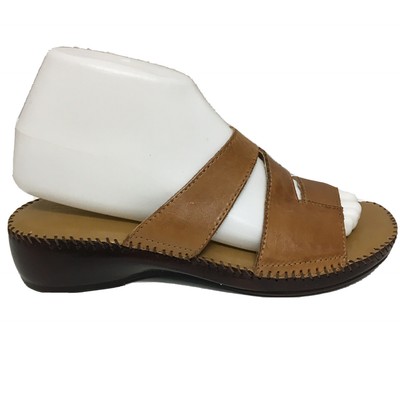 naturalizer wiser sandals