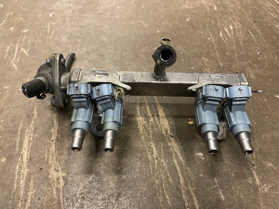 Inyectores de riel de combustible Arctic Cat Procross F 1100 M XF Turbo ZR 12 13 14 7000 9000 Foto 2 de 3