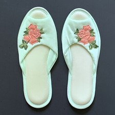 Vintage Lorraine Slippers Mint Green Embroidered Peach/Pink Flowers Sz 5-6 Small