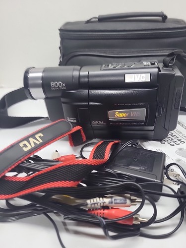JVC GR-SXM240U Camcorder Super VHS-C For Parts Or Repair - Picture 2 of 23