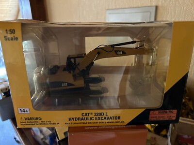 Caterpilar 1:50 320 DL Hydraulic Excavator by Caterpilar SAMMLER