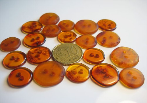 Genuine amber round natural amber buttons | 2 four hole | 14mm,15mm. (Amulet) - Picture 2 of 6