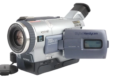 Sony DCR-TRV230E PAL Digital 8 (Hi8, Video8 kompatibel) Handycam Camcorder "TOP" - Bild 1 von 4