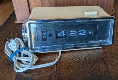 Vintage Sankyo Digi-Glo Flip Clock   Model 501   Working   Mid-Century Modern