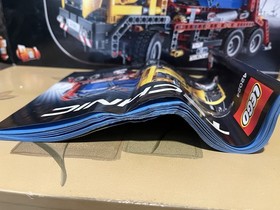 LEGO TECHNIC: Container Truck (42024)