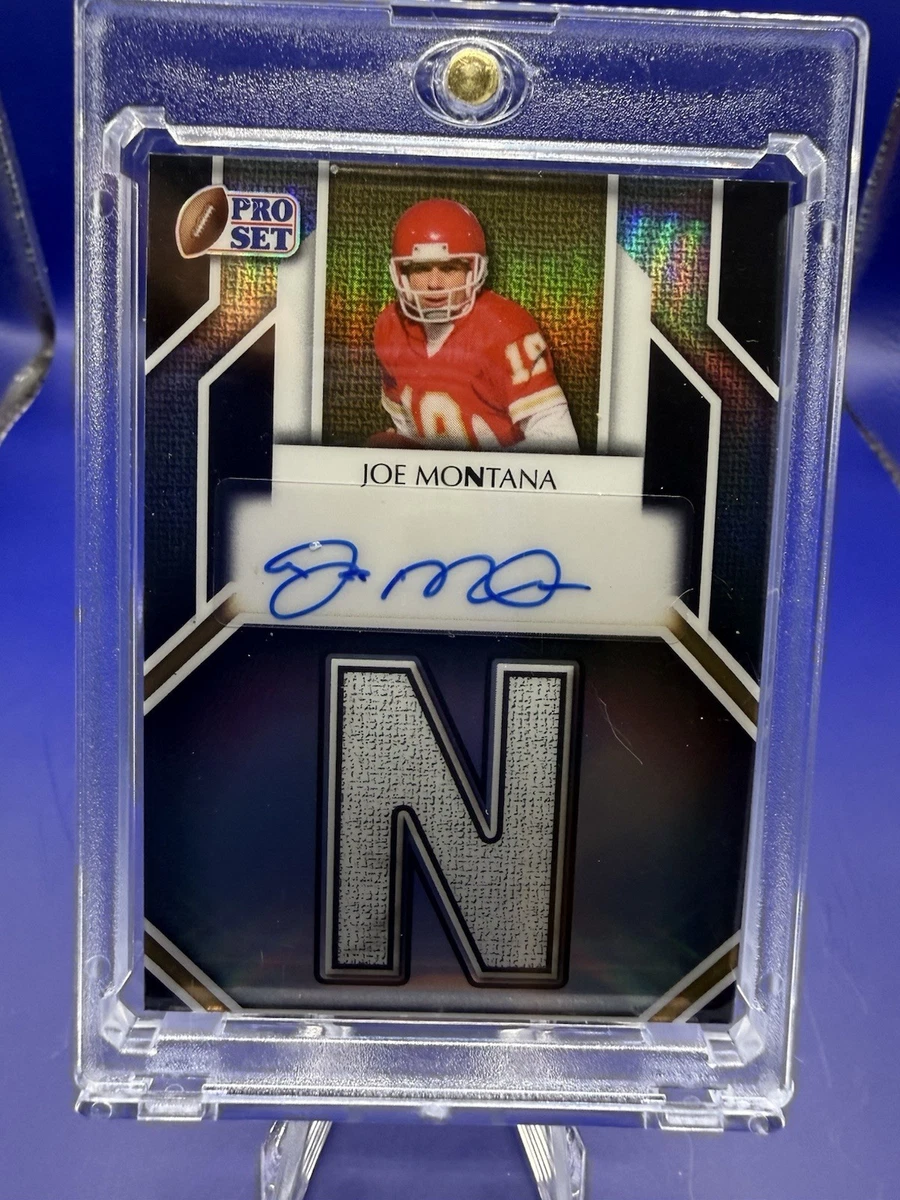 Leaf Joe Montana Autographed Football Sports Trading Cards