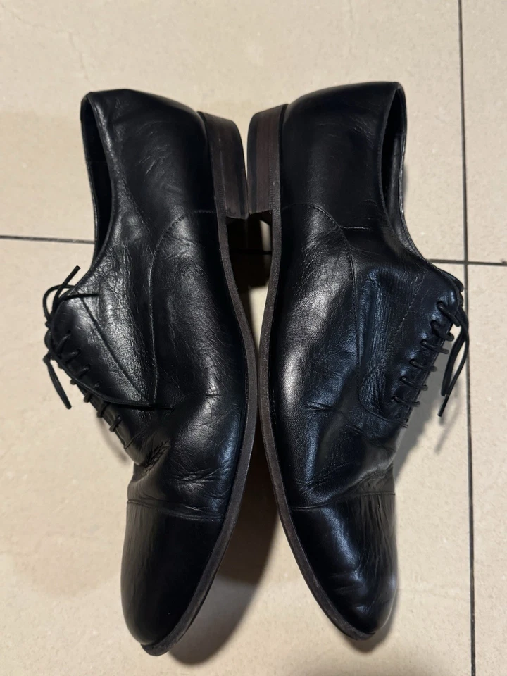 Zapatos de vestir Oxford Giorgio Armani para hombre 8 de cuero negro con puntera X2J 001 Foto 4 de 4