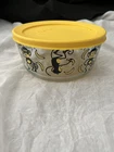 Pyrex 4 Cup Storage Bowl Monkeys and Bananas with Yellow Lid