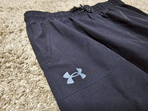 Youth kids Under Armour black athletic pants size XL - Picture 2 of 5
