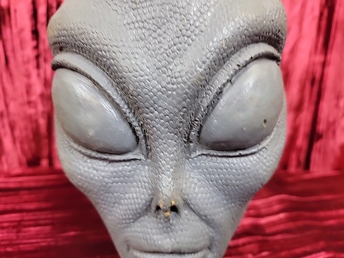 Vintage UNFINISHED ALIEN Movie Photography Prop Oddity Weird Stuff - Picture 4 of 23