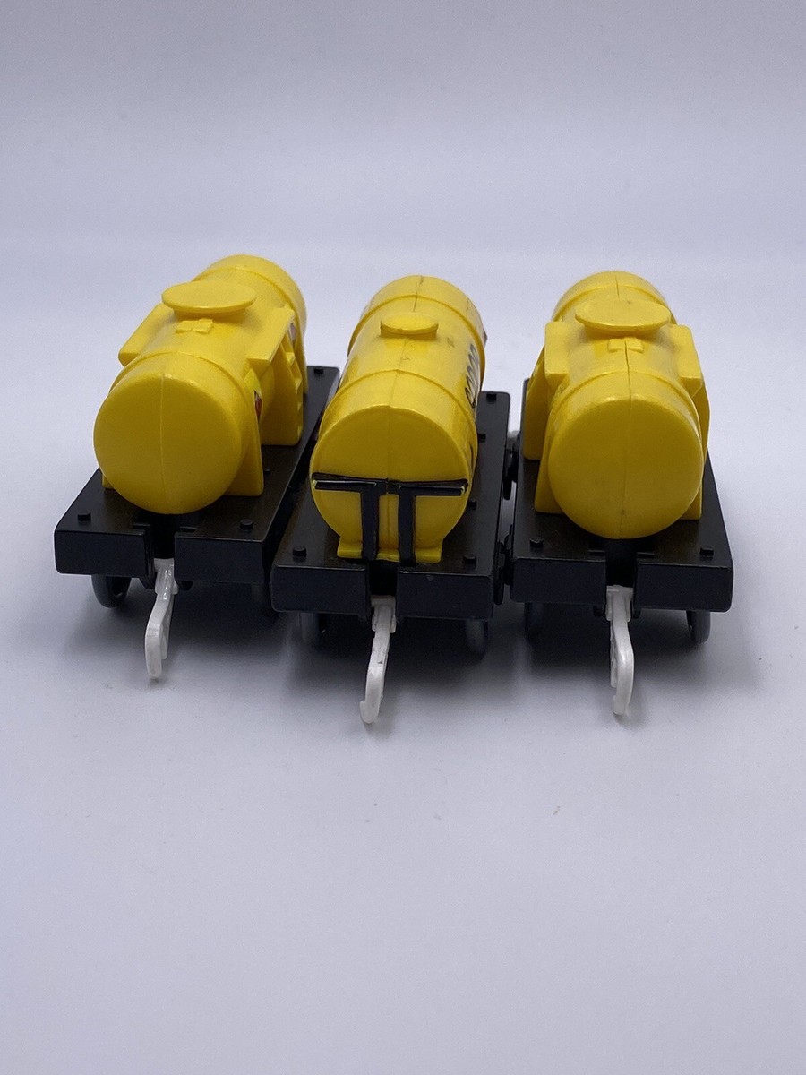 FURIOUS RACER THOMAS CHAMPION ラジコン 3台 Maximum speed 112km/h] I bought a Traxxas remote-controlled