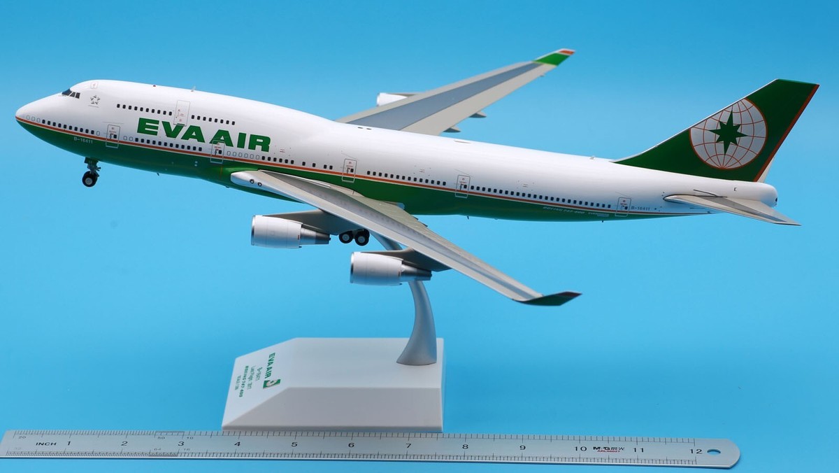 エバー航空 747-400 B-16411 1/200 JC Wings 1:200 EVA Air Aviationtag Boeing 747-400 Diecast