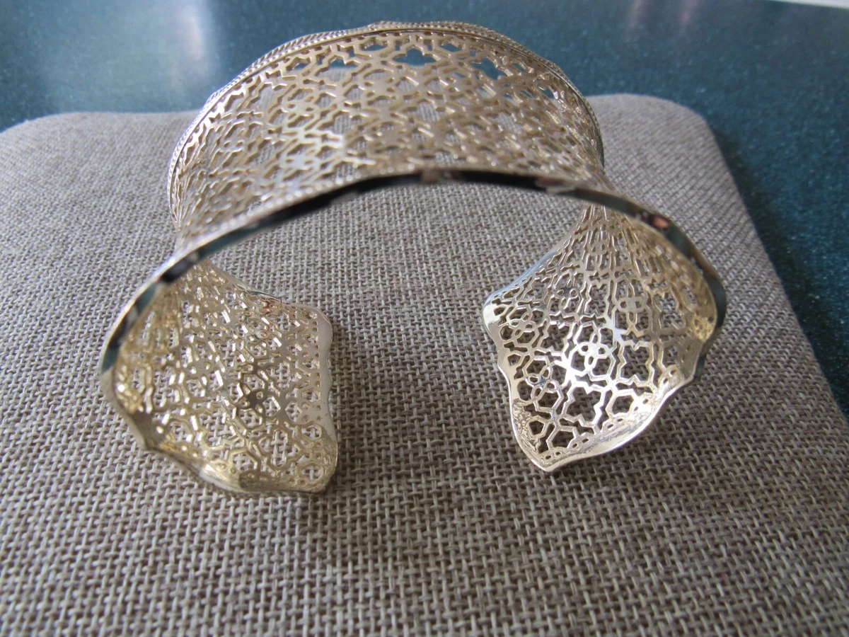 Candice Gold Cuff Bracelet in Gold Filigree