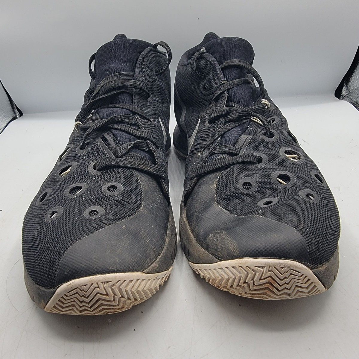 Nike Zoom Hyperquickness Mens 12.5 Basketball Sneakers Shoes  display picture 3