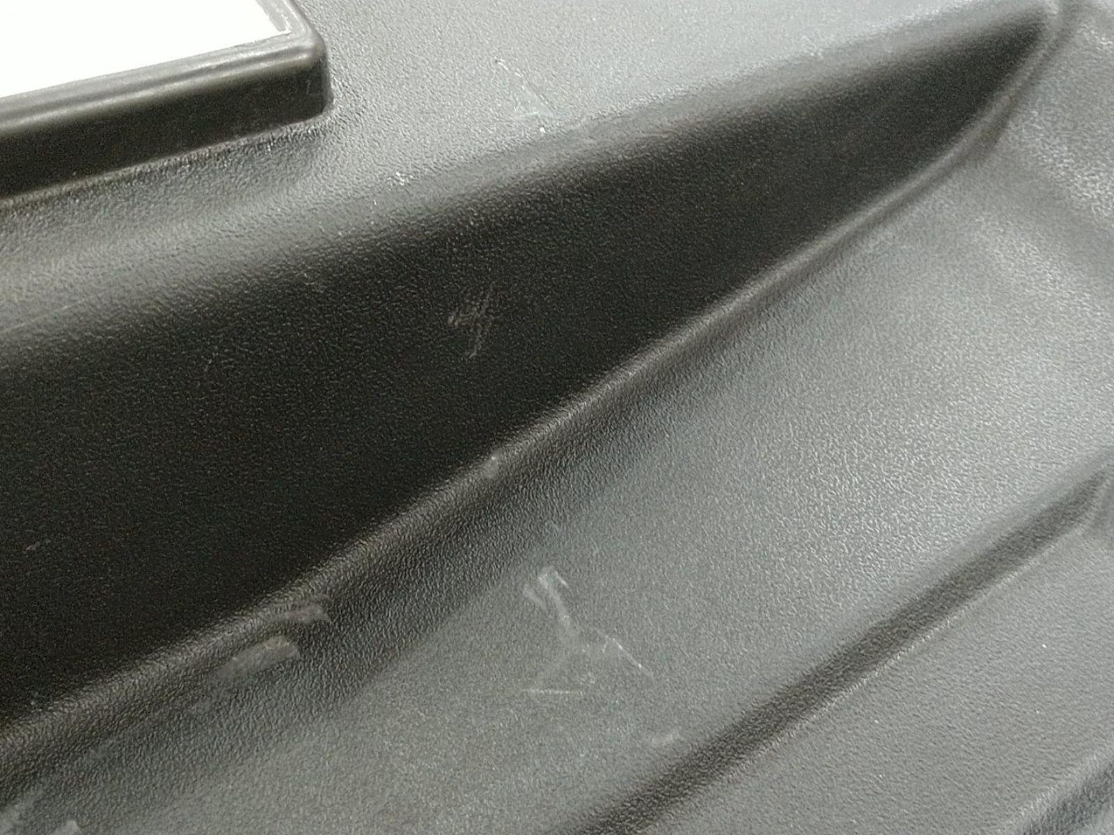 Picture 4 of 5