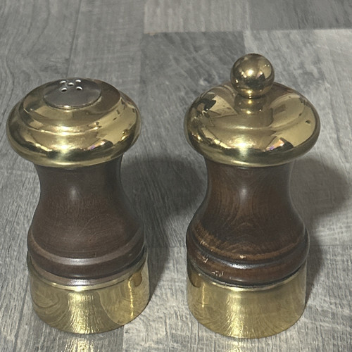 Olde Thompson Wooden Pepper Grinder Mill Salt Shaker Set Vntg Copper Wood W16