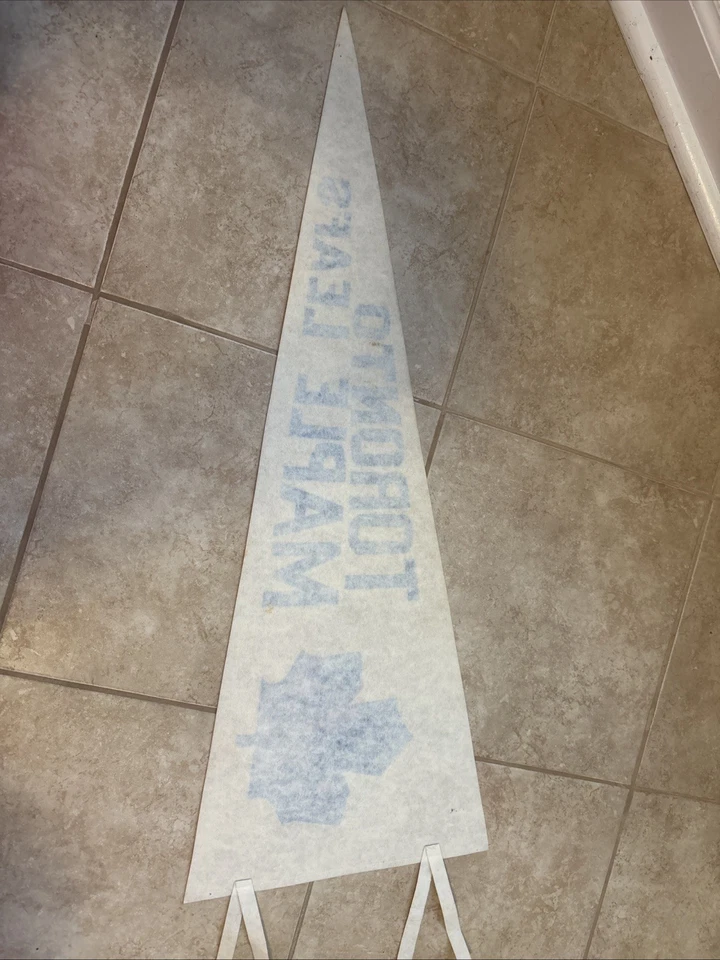 Toronto Maple Leafs Logo Pennant - Image 2 of 2