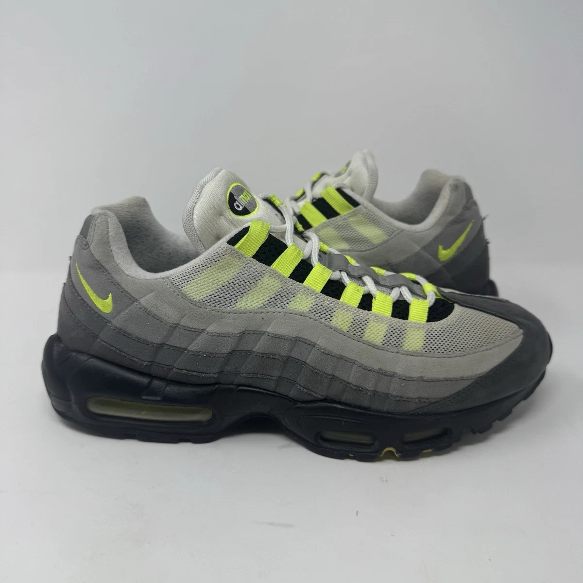 Preços baixos em Nike Air Max 95 OG 2015 Neon | eBay