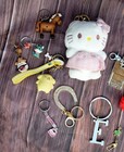 Lot of 18 Vintage to Now KEYCHAINS Souvenir and Collectible Key Rings — photo 3