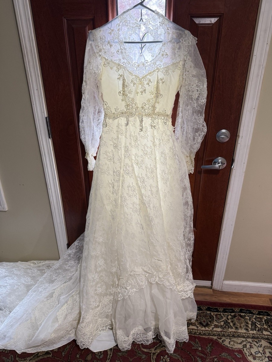 Vintage Lace Applique Bead COLONIAL Wedding Dress Long Sleeve Small-M | eBay Vintage Lace Applique Bead COLONIAL Wedding Dress Long Sleeve Small-M | eBay