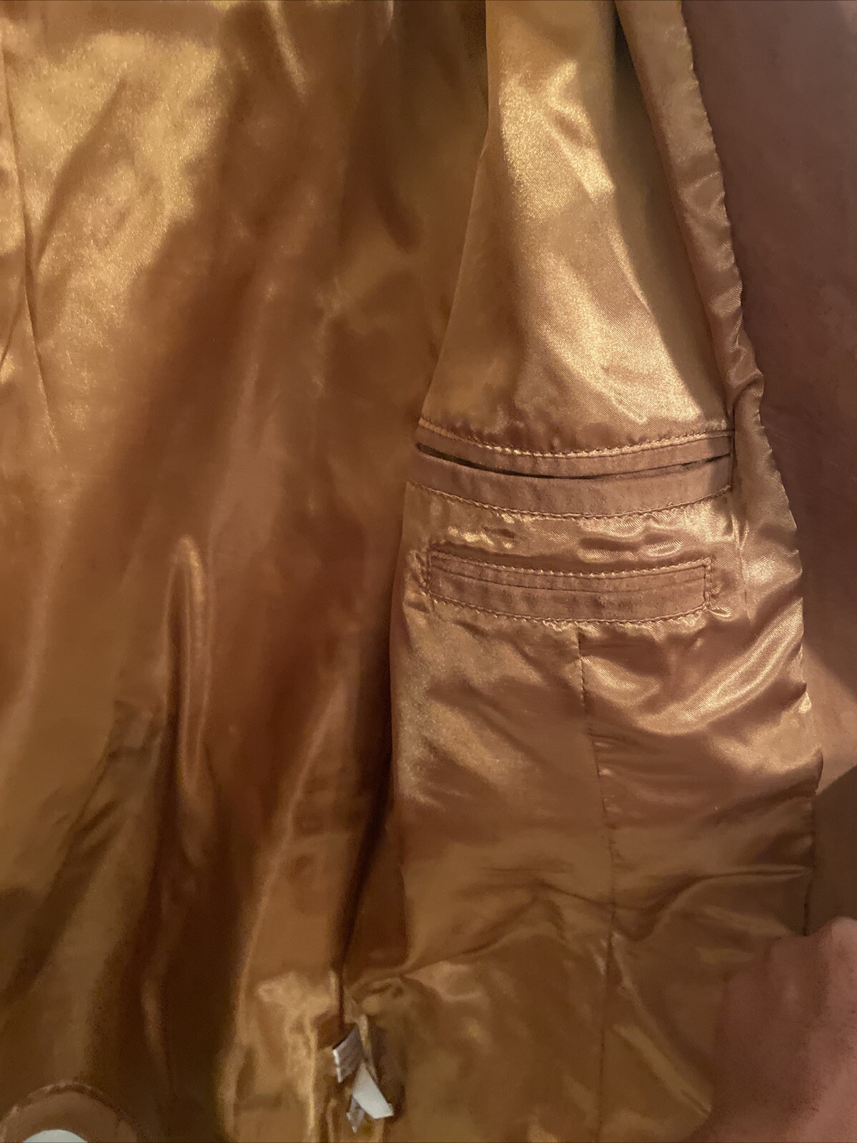 Picture 5 of 24