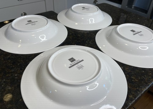 Set Of 4 Mikasa Maxima FRAGRANT CLOUD 9” Rimmed Soup Pasta Bowls CT110 - Picture 7 of 11