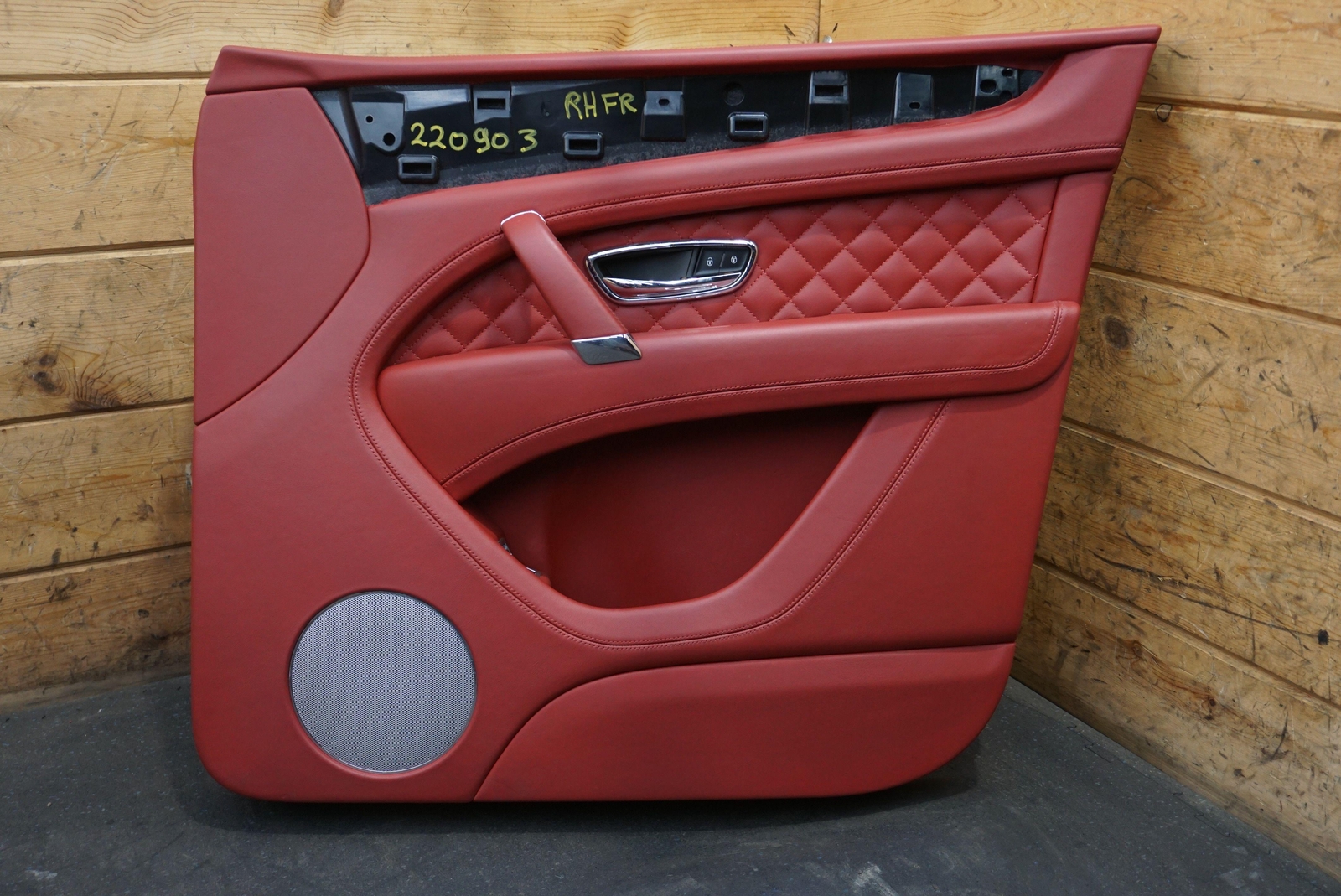 Front Right Interior Door Trim Panel Red Leather OEM 36A867108 Bentley Bentayga