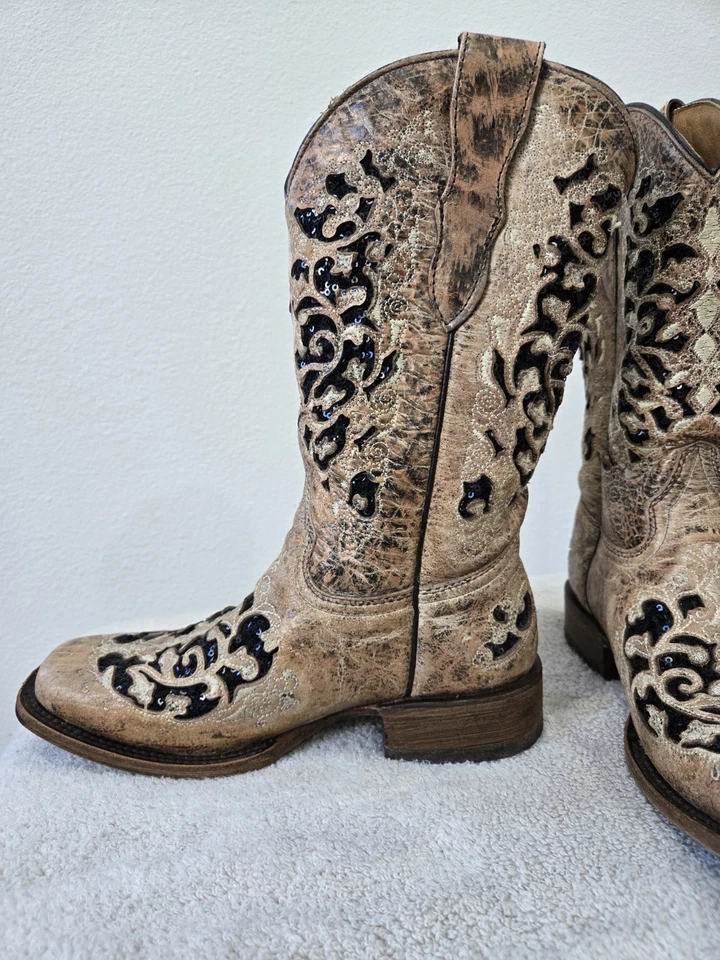 Botas occidentales Corral Teens para mujer con incrustaciones de lentejuelas talla 6 Foto 4 de 4