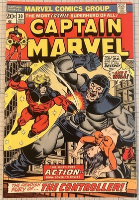 Captain Marvel #30 VF+/NM- Jim Starlin Cover 1974 Marvel Mark Jeweler Variant