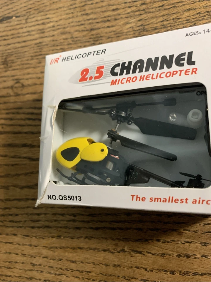 2.5 channel Micro Helicopter - Image 2 of 4