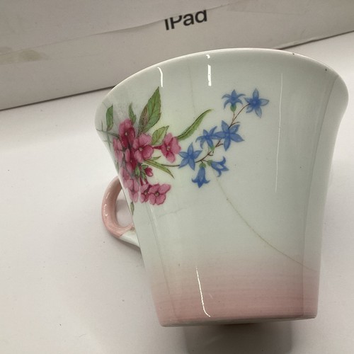 Vintage Shelley Bone China Trio - 13540 - Stocks - 1940-66 - Pinks, Purples - Picture 5 of 13