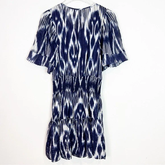 REBECCA TAYLOR SILK BLUE WHITE IKAT PRINT SMOCKED WAIST DRESS WOMENS SZ 8 - Image 4 of 4