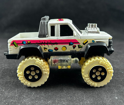1989 BUDDY L WHITE FORD RANGER DICE 80s  GEOMETRIC GRAPHIC TOY PICK-UP TRUCK VTG