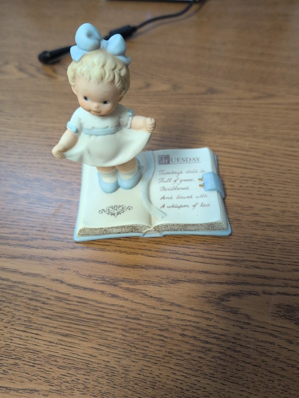 Vintage 1993 Memories of Yesterday "Tuesday's Child Is Full of Grace" #531448