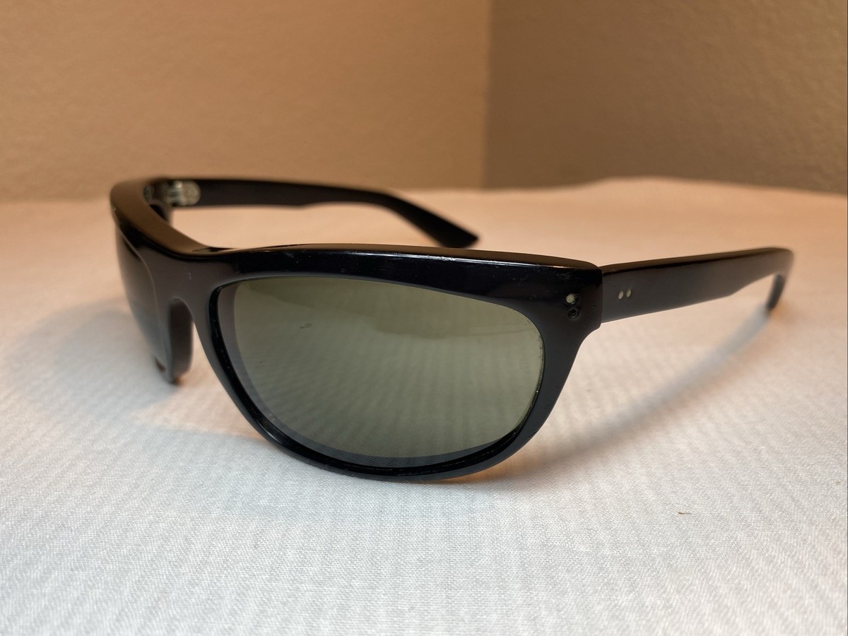 ⑯レイバン バロラマ L2870　サングラス　B＆L RAYBAN Buy Vintage Ray-Ban Ray Ban L2870 Black BALORAMA Wrap Sunglasses