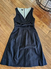 Talbots Textured Fit And Flare Sheath Dress Women's Size 10 Lining Pockets Black