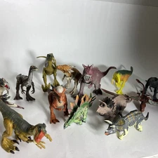 Lot of 14 dinosaur figurine/toys, realistic, 6 Are Jurassic World Dinosaurs