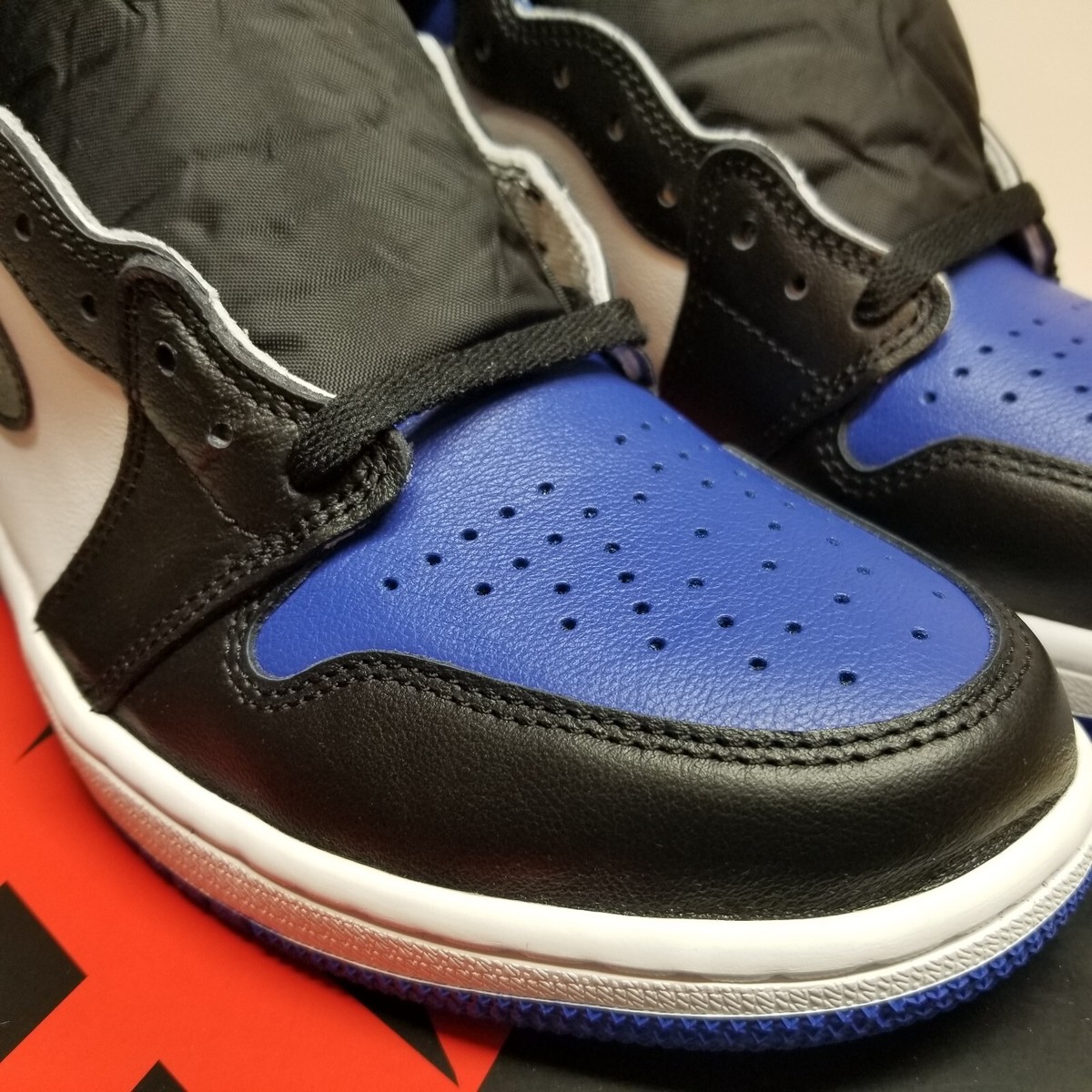 Air Jordan 1 Retro High OG “Royal Toe” 555088-041 Men