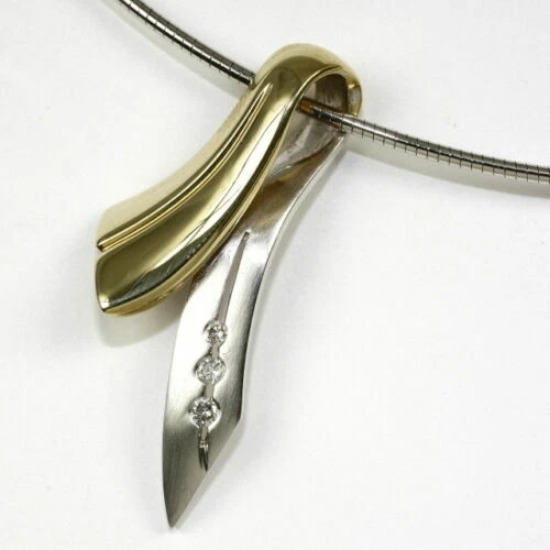 Unbehandelte Echtschmuck aus mehrfarbigem Gold