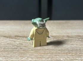 LEGO STAR WARS Yoda Minifigure 75002 THE CLONE WARS sw0446 Master Jedi Knight