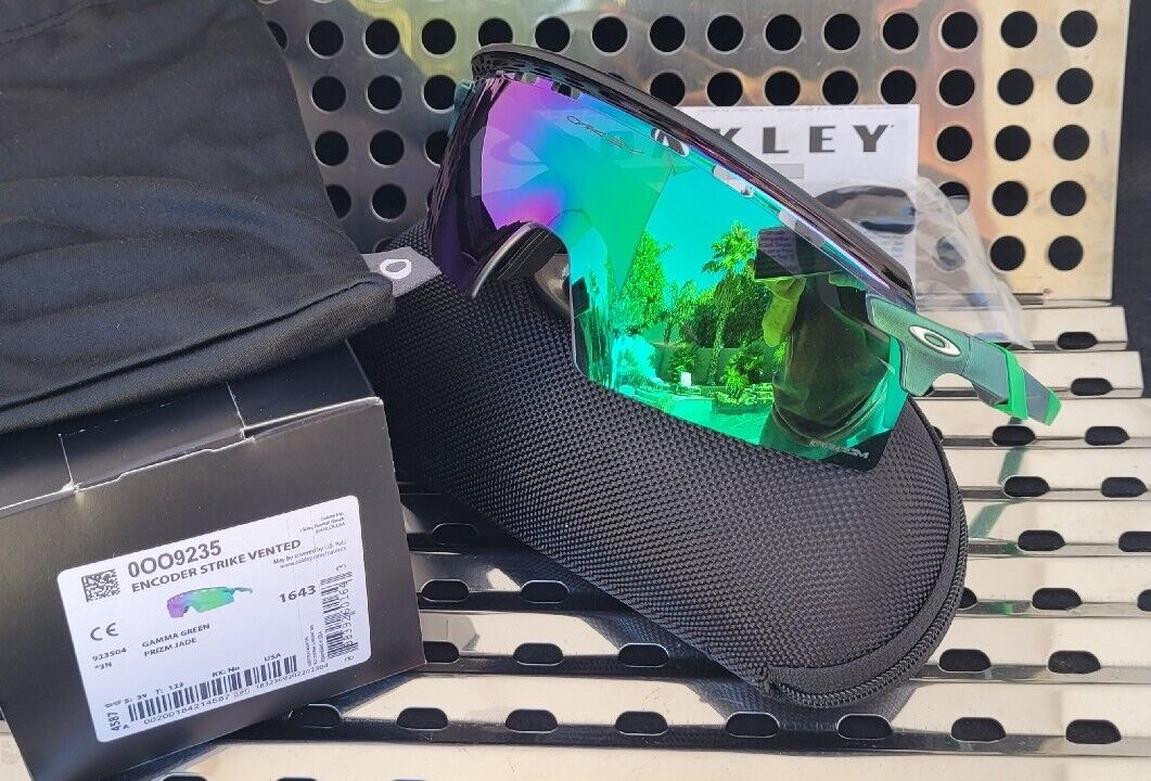 New Oakley ENCODER STRIKE 9235-0439 Sunglasses Gamma Green w New Oakley ENCODER STRIKE 9235-0439 Sunglasses Gamma Green w