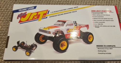 *Signed by Gary Keyes* Losi 1/16 Mini JRXT Limited Edition Truck RTR #537 - Picture 3 of 4