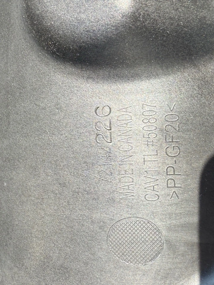 2015-2023 OEM MOPAR Dodge Challenger SRT392, caixa de entrada de ar e tubo - Imagem 4 de 4