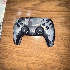 Sony DualSense Wireless Controller - Gray Camouflage