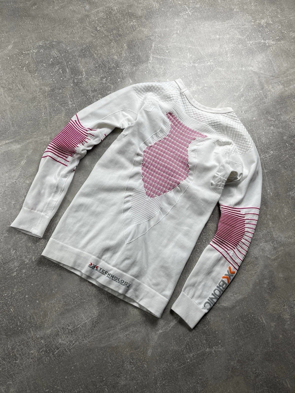 X Bionic X Technology Seamless Compression Base Layer Top White Pink Size XS
Opens in a new window o