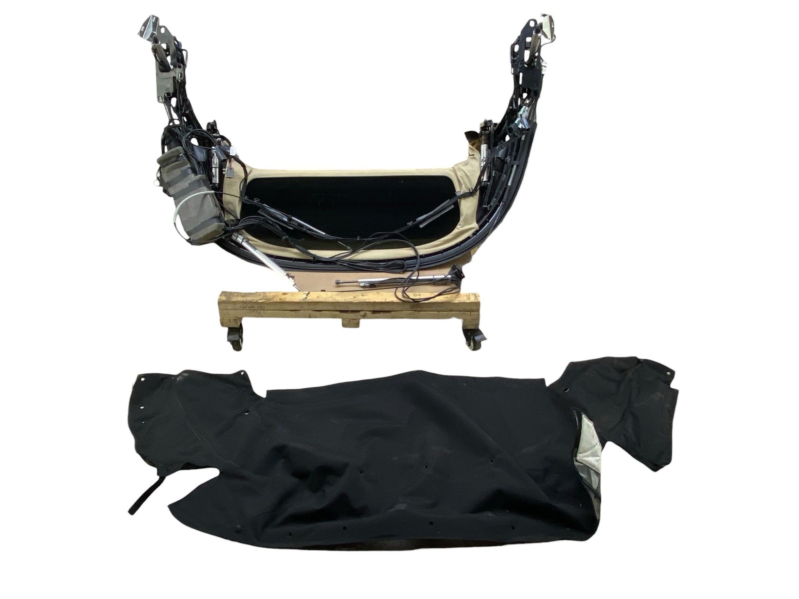 2009 Aston Martin Vantage Roadster Convertible Roof Soft Top Headliner oem