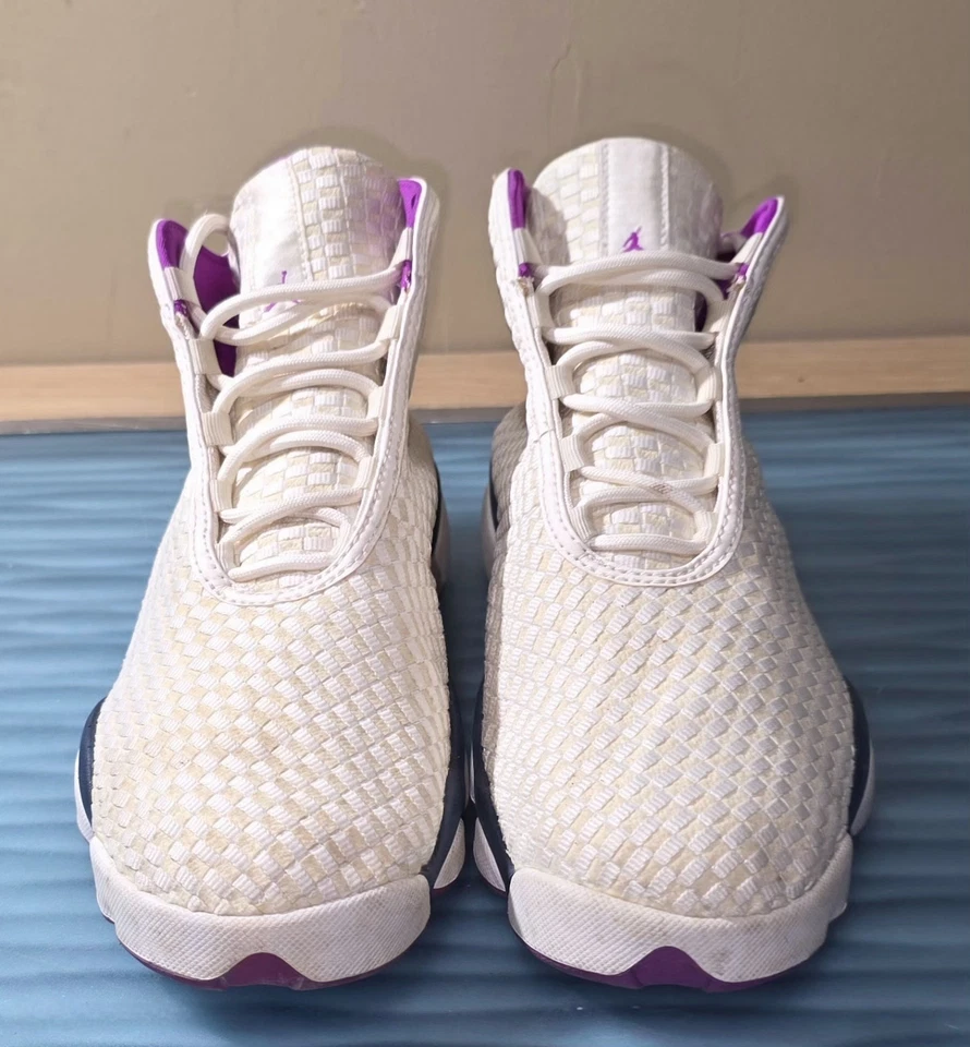Vela/Hyper Air Jordan Horizon GG 819848-127 tamanho 8,5Y - Imagem 2 de 4