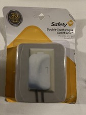 Brand New - Safety 1St Double-Touch Plug Outlet Cover, White, 2-Pack