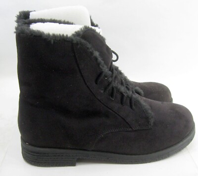Soda Black block Heel Lace Up Round Toe faux fur lining Ankle Boot women Size 6